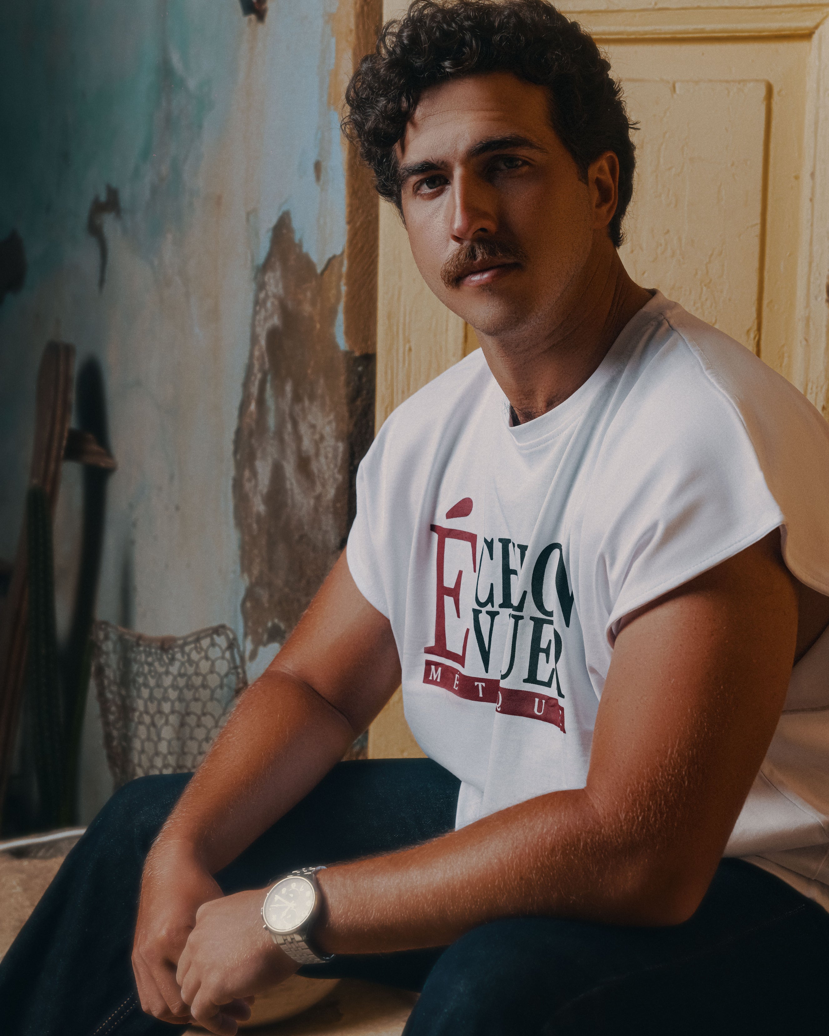 L’ Essential Boxy Tee-Antique White With Red  Accents